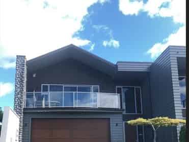 24 The Circle, Nukuhau