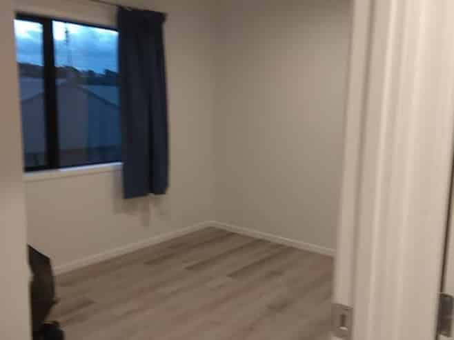 90A Whangaparaoa Road, Red Beach