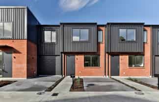 63 Mangahoe Rd, Mount Wellington