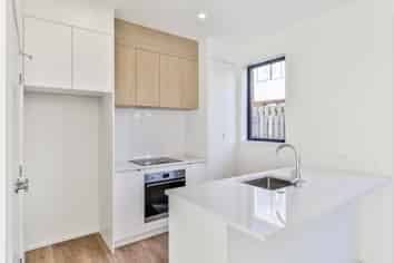 63 Mangahoe Rd, Mount Wellington