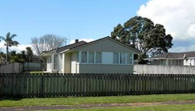 23 Hamilton Drive, Waiuku