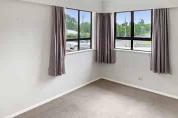 18 Chester Street, Levin