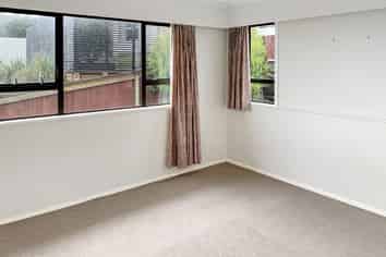 18 Chester Street, Levin