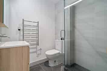 301/1 Buscomb avenue, Henderson