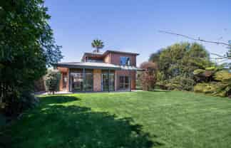 3 Ashmore Court, Huntington