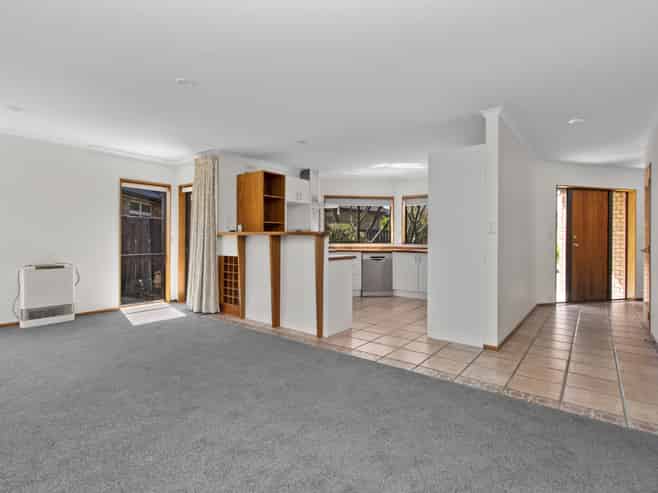 3 Ashmore Court, Huntington