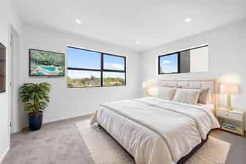 2/114 Cascades Road, Pakuranga Heights