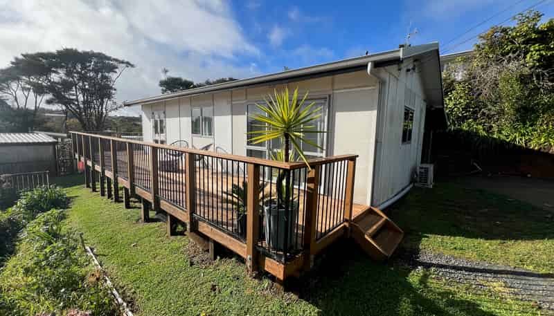 4 Upper Cross Street, Raglan