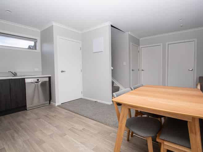 D/1/20 Jones Crescent, Melville