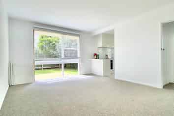 2/21 Alcock Street, Mount Wellington