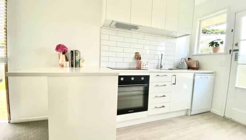 2/21 Alcock Street, Mount Wellington