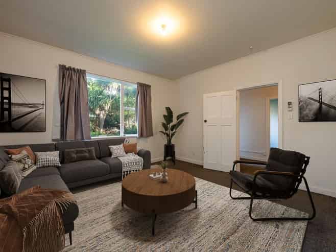 b/146 Russell Tce, Berhampore