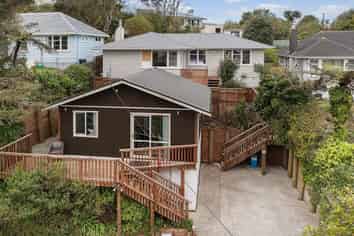 61A Salford Street, Newlands