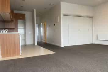 12/228 Edmonton Road, Te Atatu South