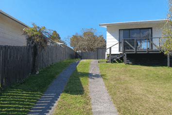 B/19 Grayson Ave, Mangakakahi