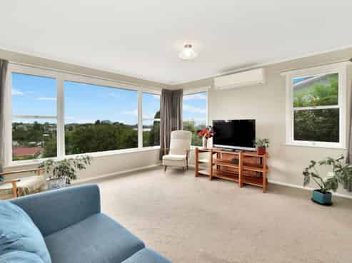 84 Sutherland Road, Brookfield