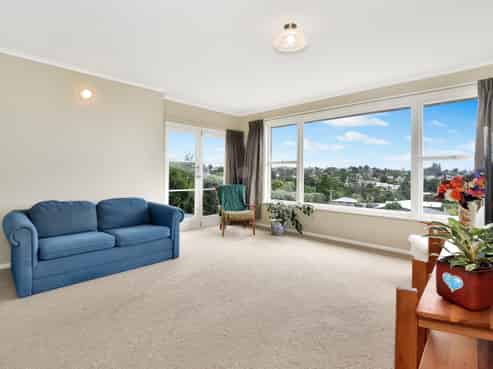 84 Sutherland Road, Brookfield
