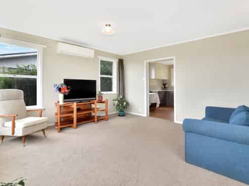 84 Sutherland Road, Brookfield