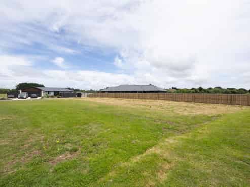  38 George Street, Bulls