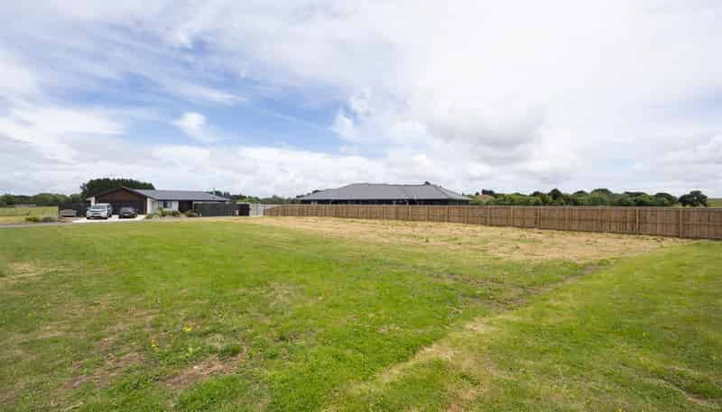  38 George Street, Bulls