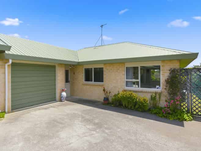 61B Winchester Street, Levin