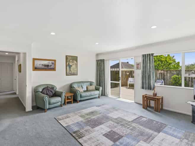 61B Winchester Street, Levin