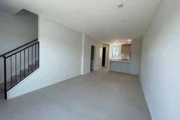 12 Viridian Avenue, Rosehill