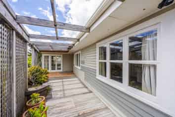 93 Sylvan Avenue, Northcote