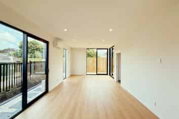 4A Roberts Road, Te Atatu South