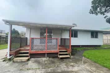 2/27 Albion Road, Otahuhu