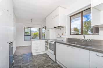 9 Hannah Place, Redwood