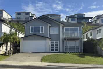 144 Arran Point Parade, Orewa