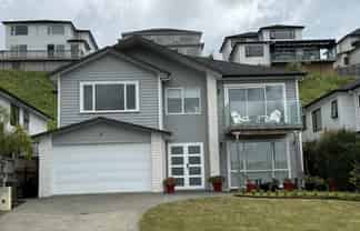 144 Arran Point Parade, Orewa