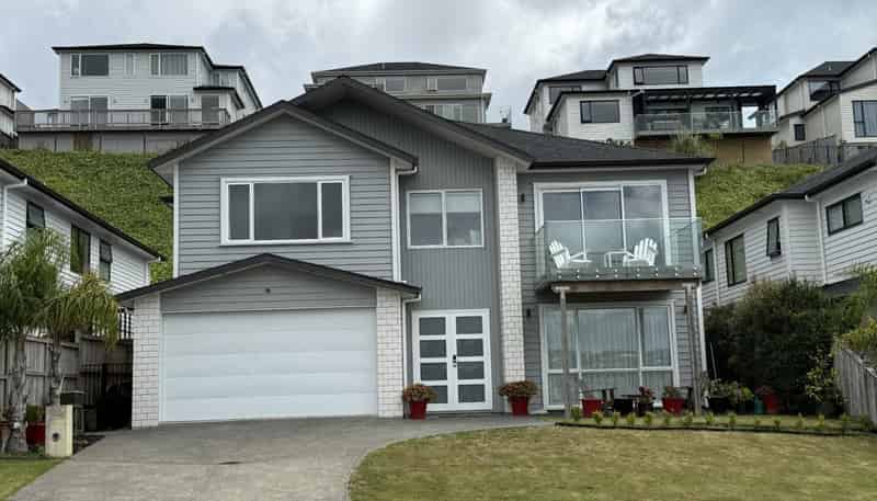 144 Arran Point Parade, Orewa