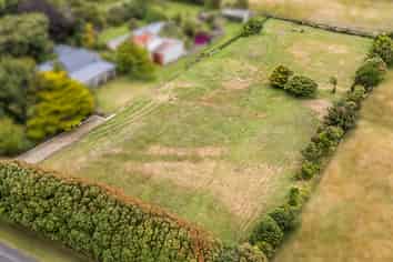 219 Great North Road, Otamatea