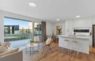 4/6 Glidepath Road, Hobsonville