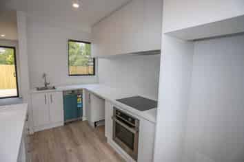 4/130 Olliviers Road, Phillipstown