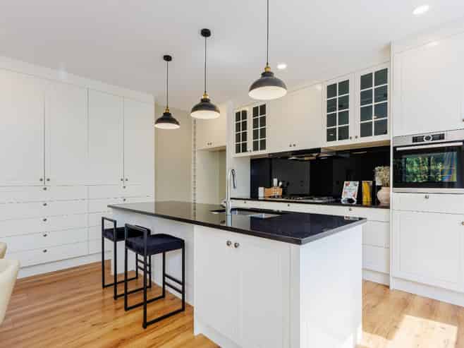 11 Parkview Drive, Gulf Harbour