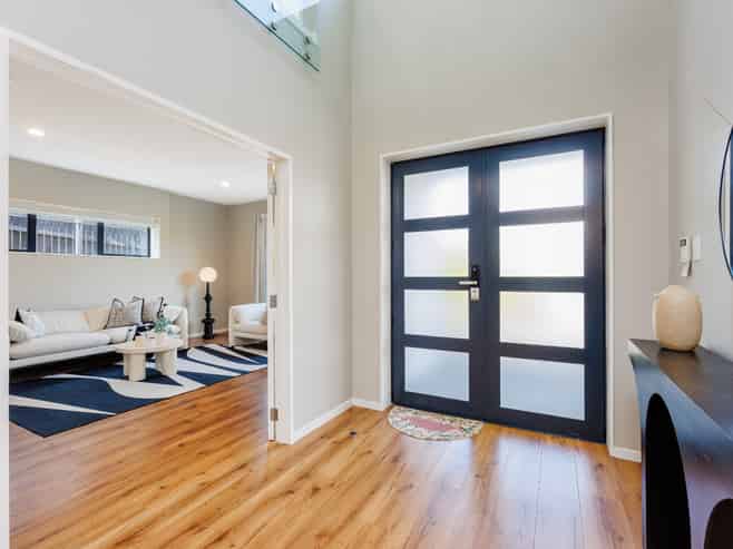 11 Parkview Drive, Gulf Harbour