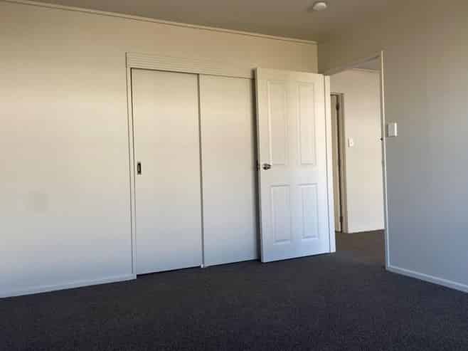 2/3 Manchester Street, Petone