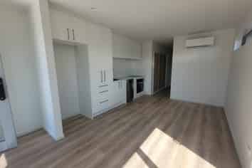 9A Higgins Street, Woodend