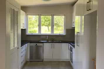 1837b East Coast Road, Dairy Flat