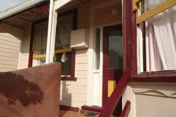 6A Mudges Terrace, Newtown