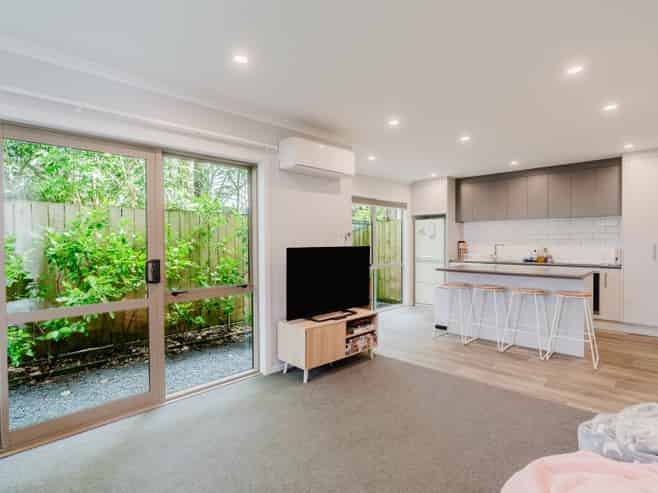 10A Gazeley Avenue, Silverdale