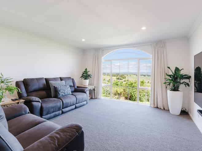 18 Tironui Terrace, Western Heights