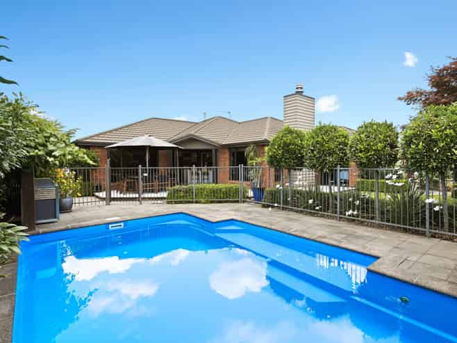 8 Aquila Crescent, Rototuna North