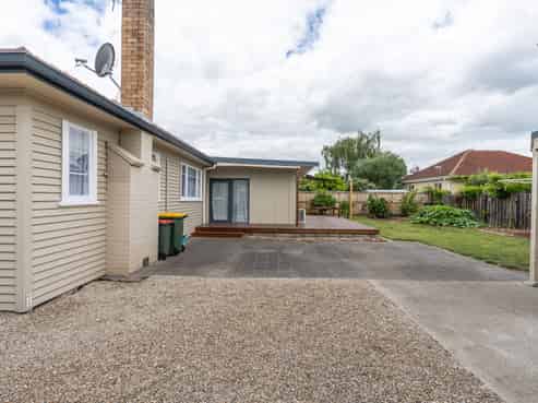 64 Nixon Street, Hamilton East