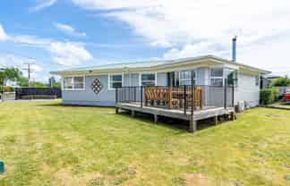 21 Jeanette Street, Glenview