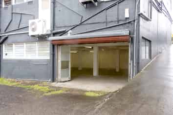 Cheap Storage Warehouse