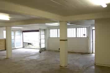 Cheap Storage Warehouse